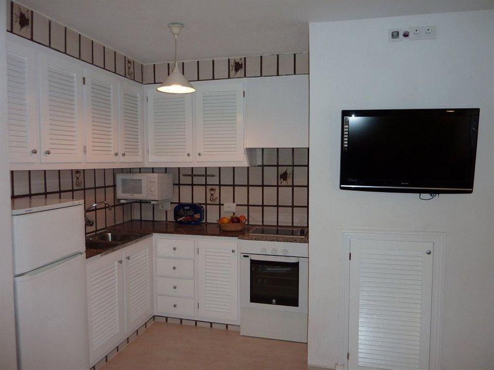 Apartamentos Son Bou Playa Gold Esterno foto