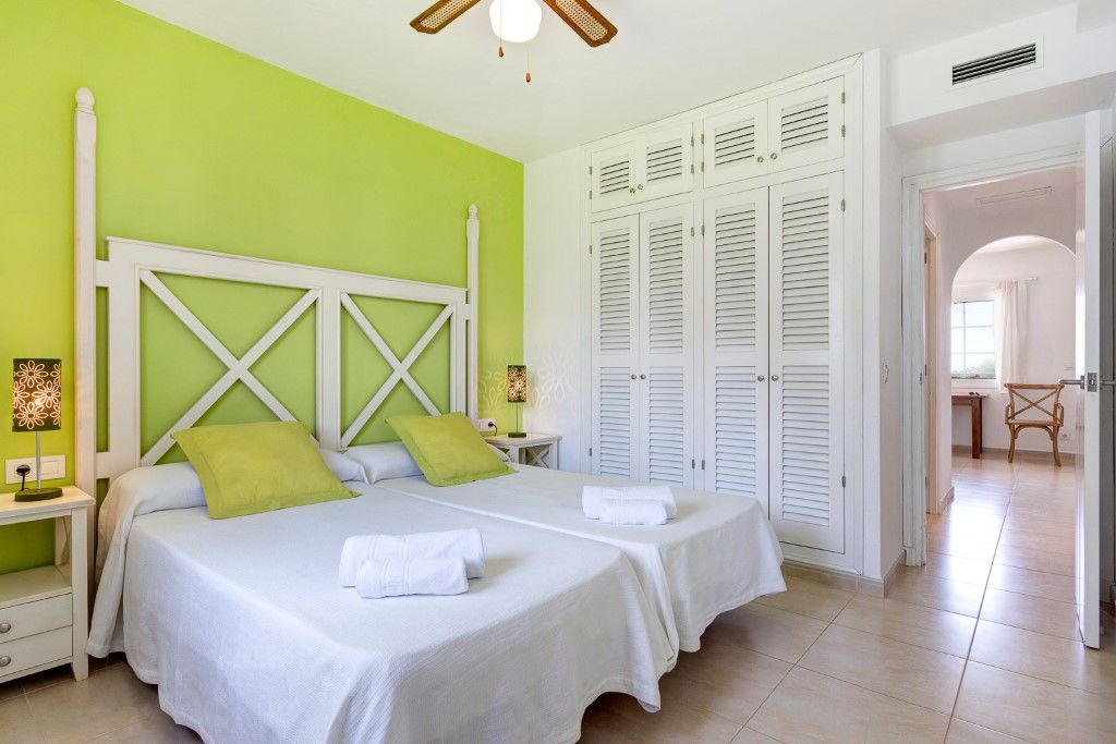 Apartamentos Son Bou Playa Gold Esterno foto